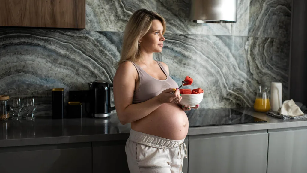 Dieta dla kobiet w ciąży - jak powinien wyglądać jadłospis sztos dla mam?